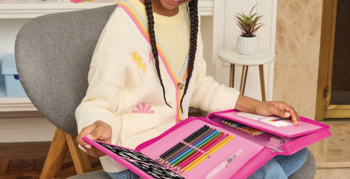 bo-vali-but-mau-creative-artist-qua-tang-nghe-thuat